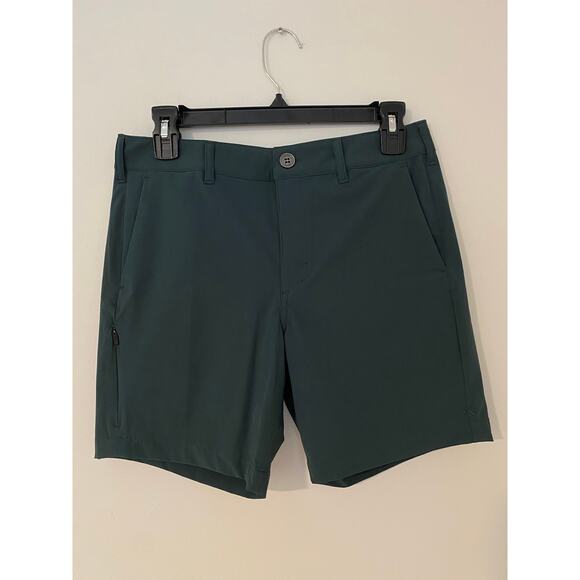 NWOT Cuts Men’s Shorts 6” inch Inseam Athletic Size 26 Dark Forrest Green - Picture 1 of 7